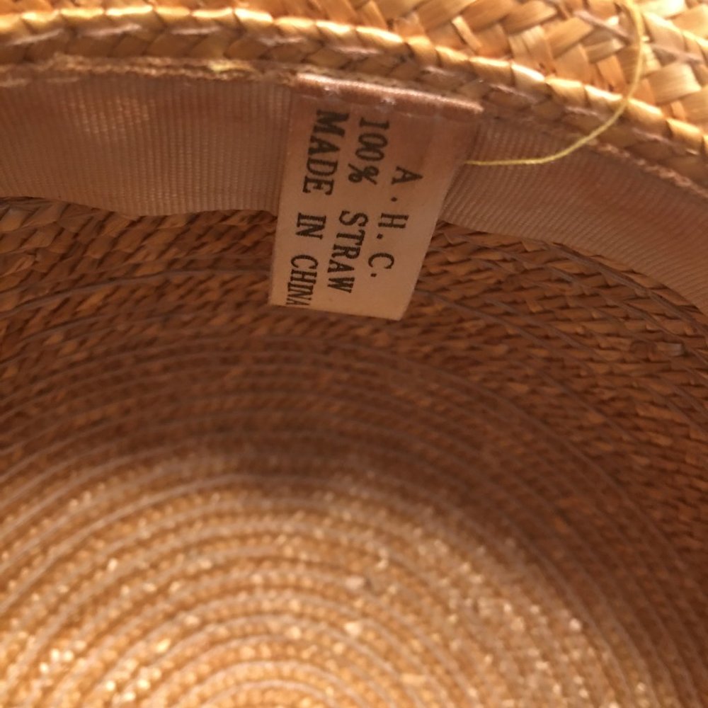 STRAW HAT - Picture 3 of 3